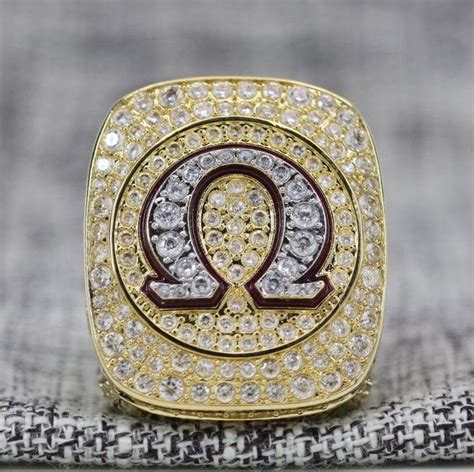 fraternal rings|Omega Psi Phi .